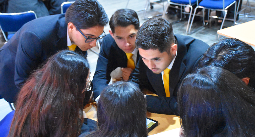 Maratón del conocimiento de Contabilidad reunió a 23 equipos universitarios