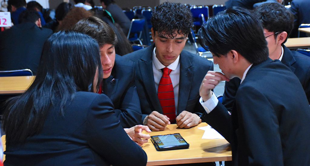 Maratón del conocimiento de Contabilidad reunió a 23 equipos universitarios