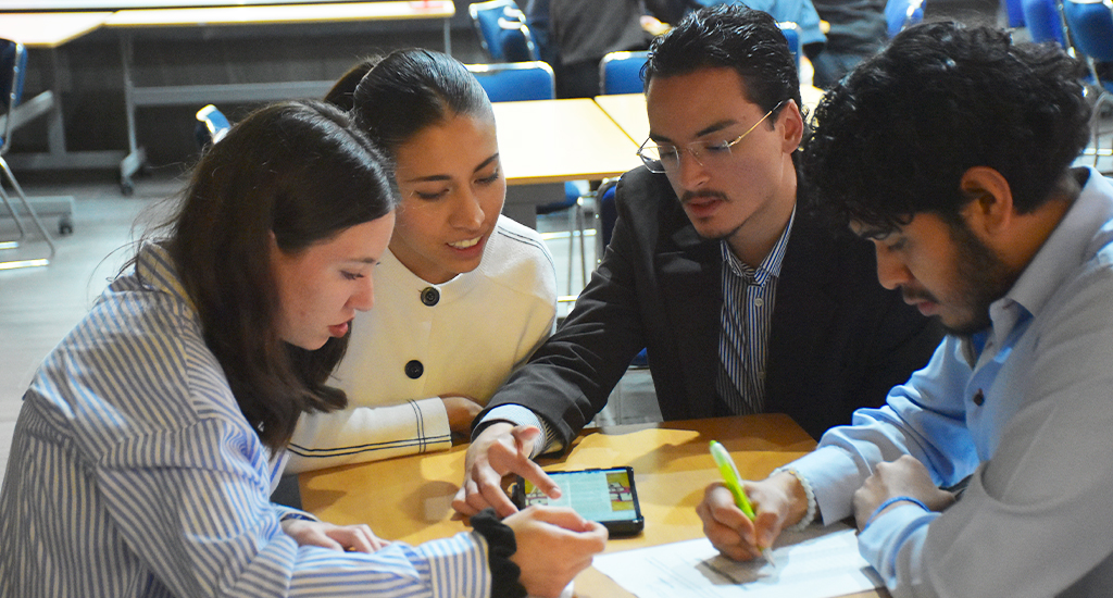Maratón del conocimiento de Contabilidad reunió a 23 equipos universitarios