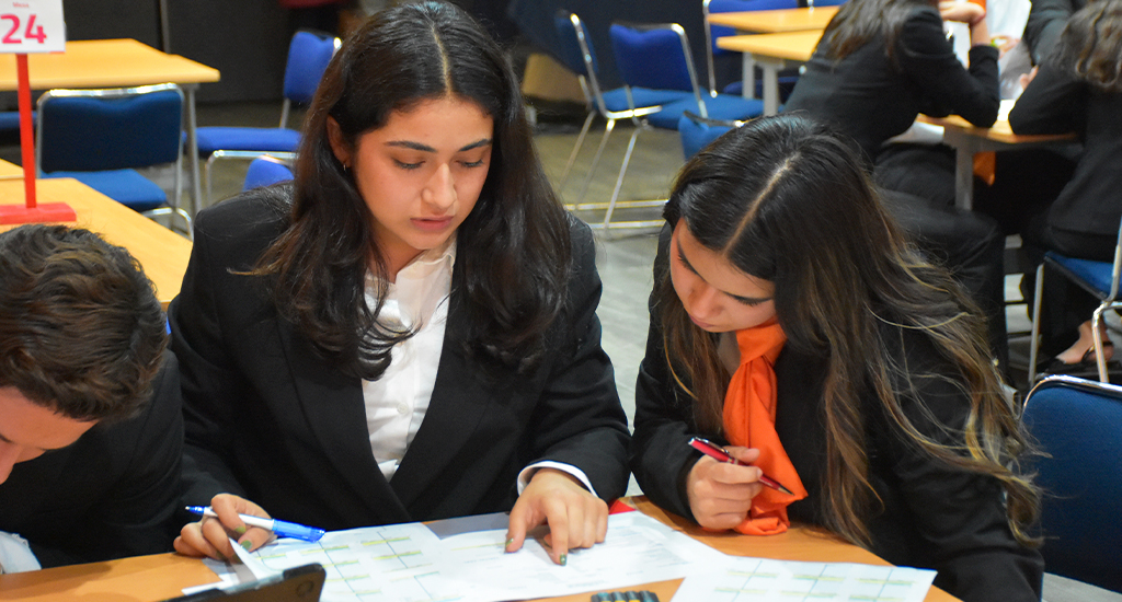 Maratón del conocimiento de Contabilidad reunió a 23 equipos universitarios