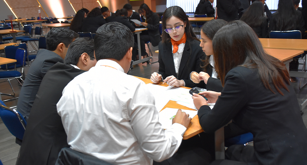 Maratón del conocimiento de Contabilidad reunió a 23 equipos universitarios