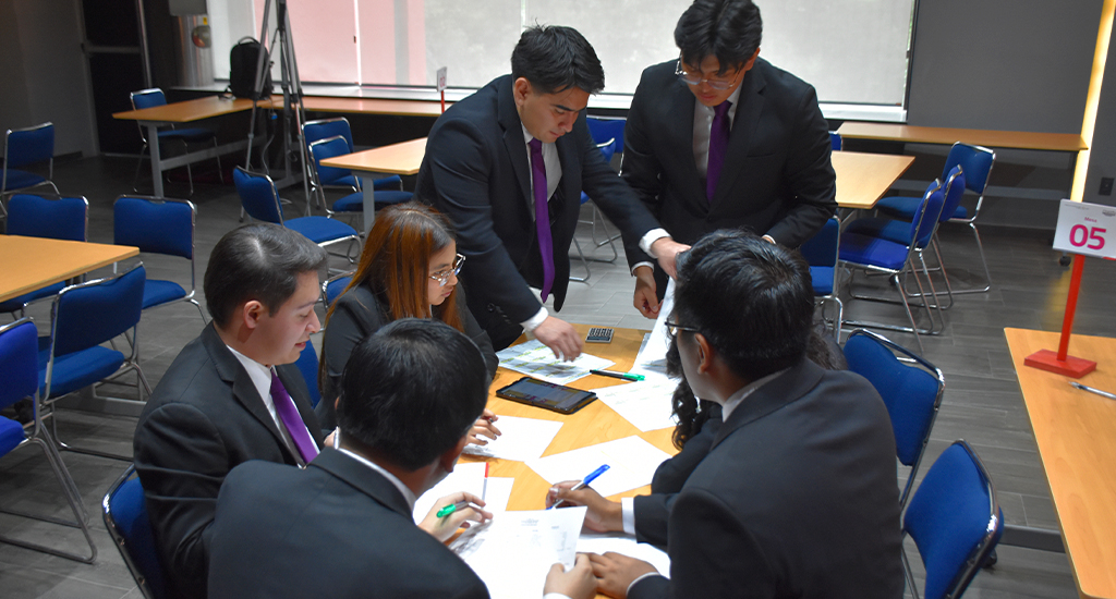 Maratón del conocimiento de Contabilidad reunió a 23 equipos universitarios