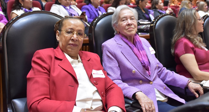 Mujeres en la Contaduría Pública