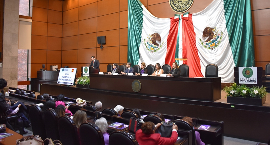 Mujeres en la Contaduría Pública