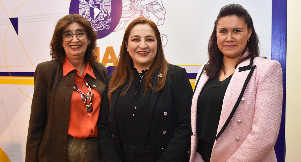 Rosalía Ortega participa en la 32.° Semana Académica Interdisciplinaria de la FCA
