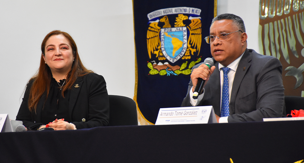Rosalía Ortega participa en la 32.° Semana Académica Interdisciplinaria de la FCA
