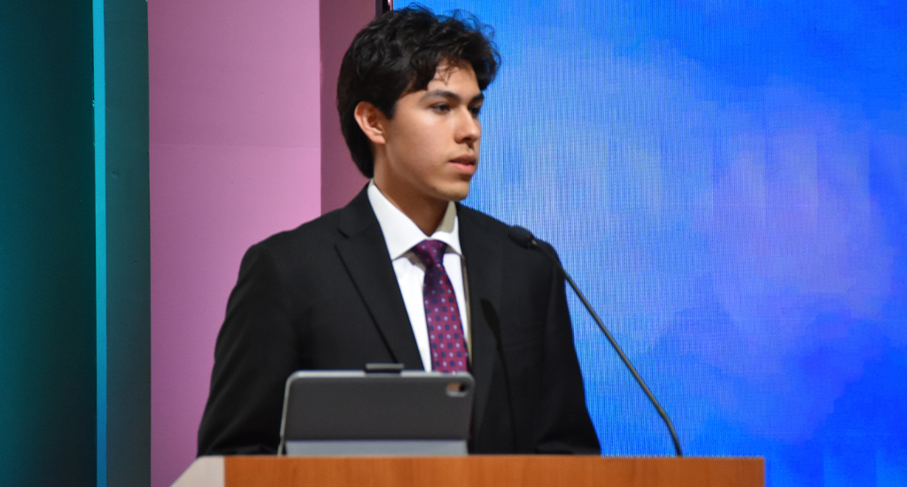 Universitarios compiten en el Maratón del conocimiento de Auditoría