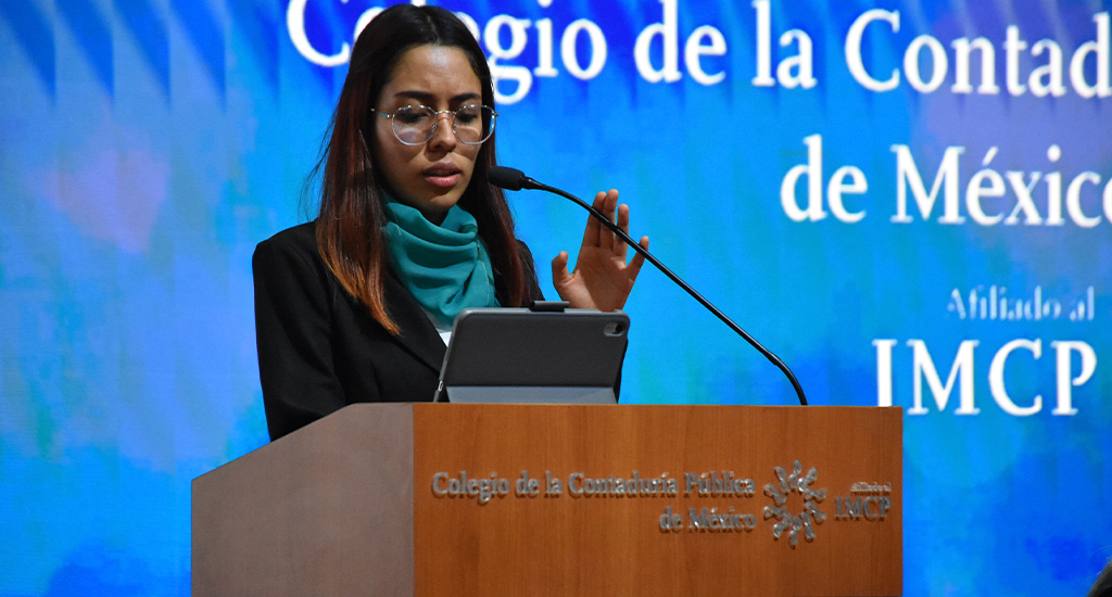 Universitarios compiten en el Maratón del conocimiento de Auditoría